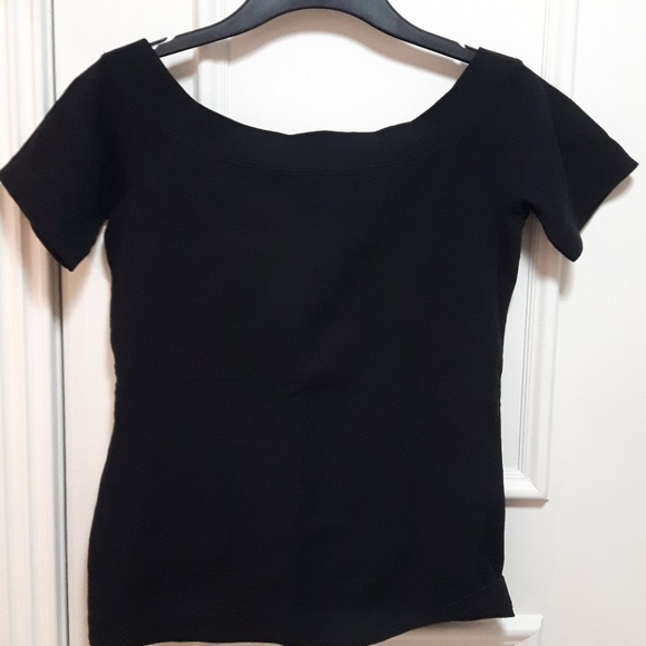 2 for 20! 🛍️J.crew factory off the shoulder shirt